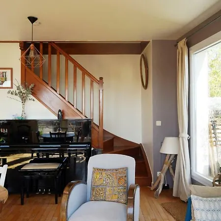 Hostnfly - Splendid Bright Appt With Beautiful Balcony *