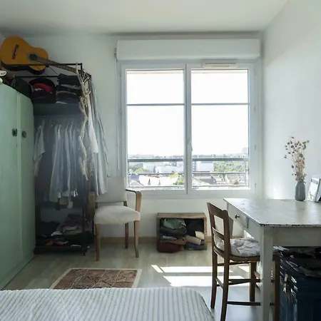 Hostnfly - Splendid Bright Appt With Beautiful Balcony 아파트
